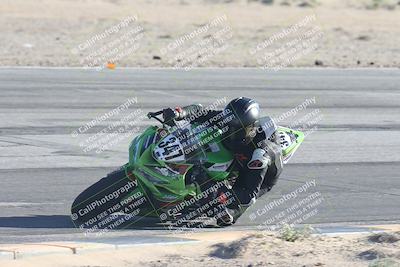 media/Jan-18-2026-CVMA (Sun) [[519f600f45]]/Race 16-Formula Middleweight/